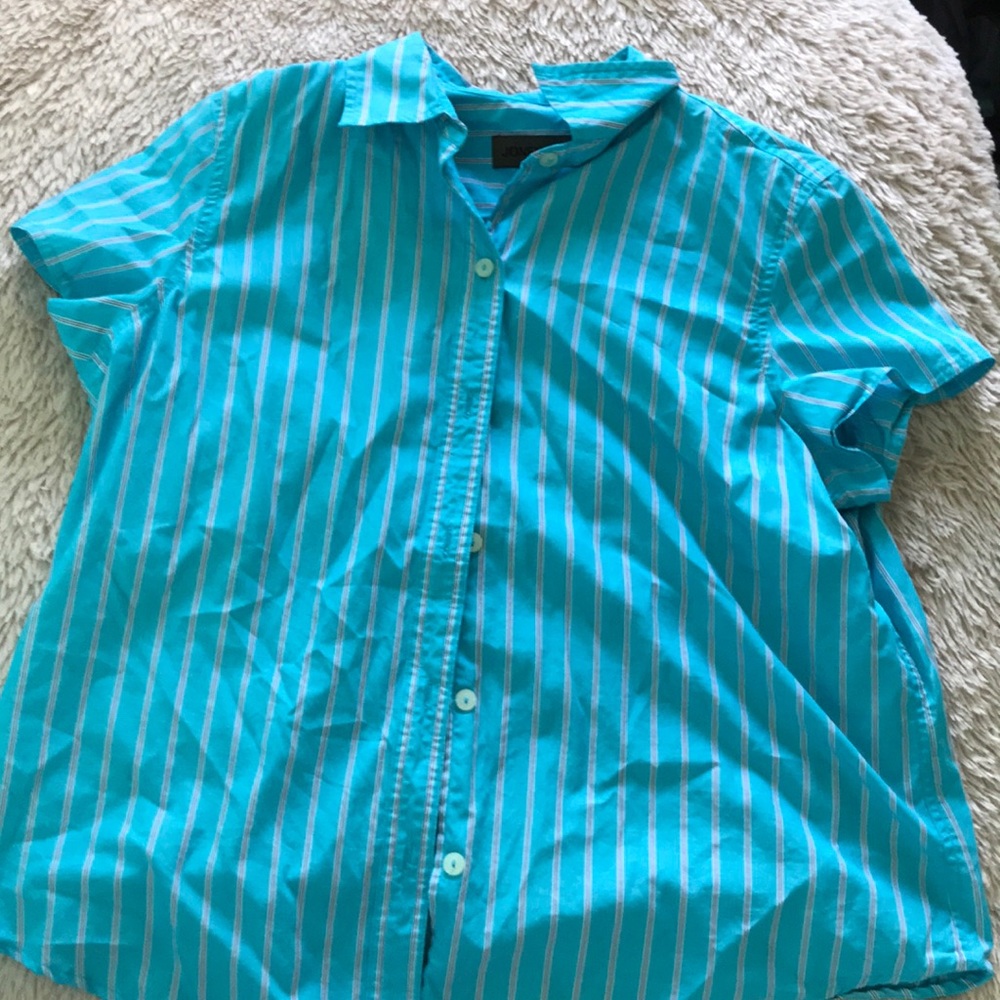 pinstripe blue shirt
